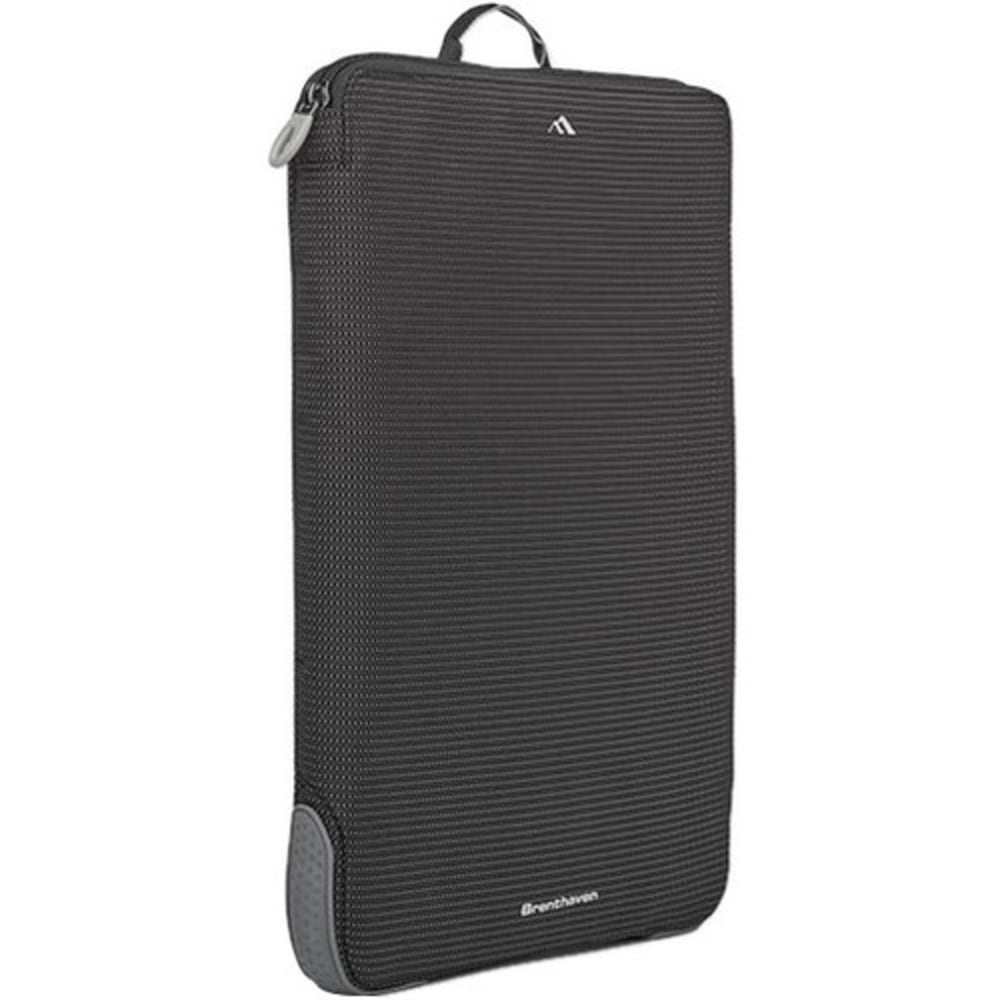 Brenthaven Tred 2695 Carrying Case (Sleeve) for 11in Apple Netbook, MacBook, Chromebook - Black