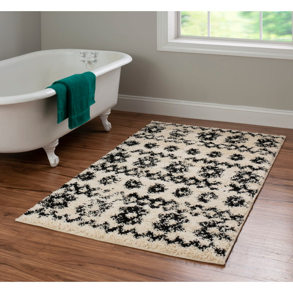 Linon Bijou Area Rug, 3ft x 5ft, Demeter Ivory/Black